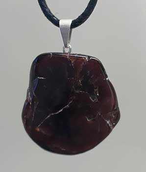 (image for) Garnet slice pendant - Click Image to Close