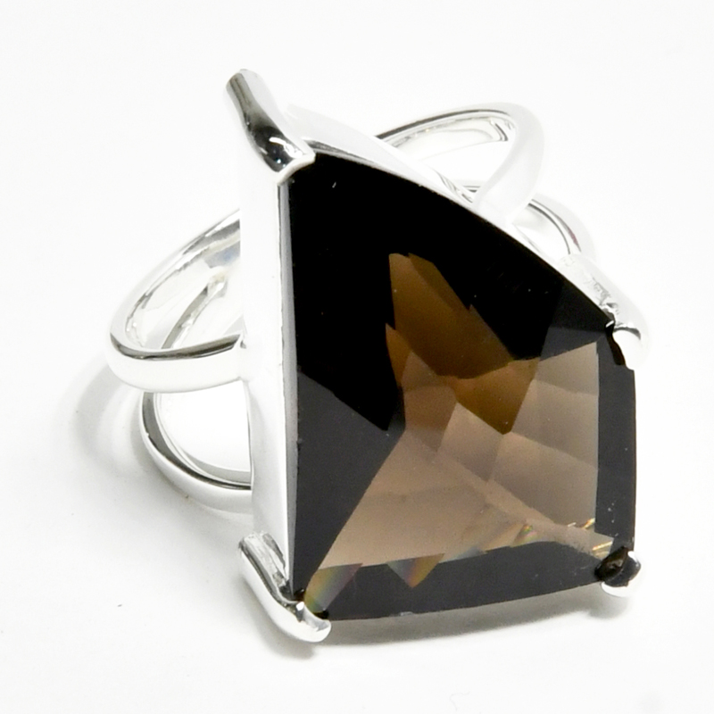 (image for) size 9 Smoky Quartz ring - Click Image to Close