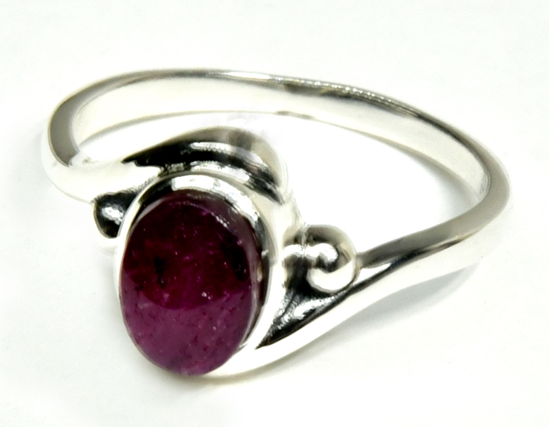 (image for) size 8 Star Ruby ring - Click Image to Close